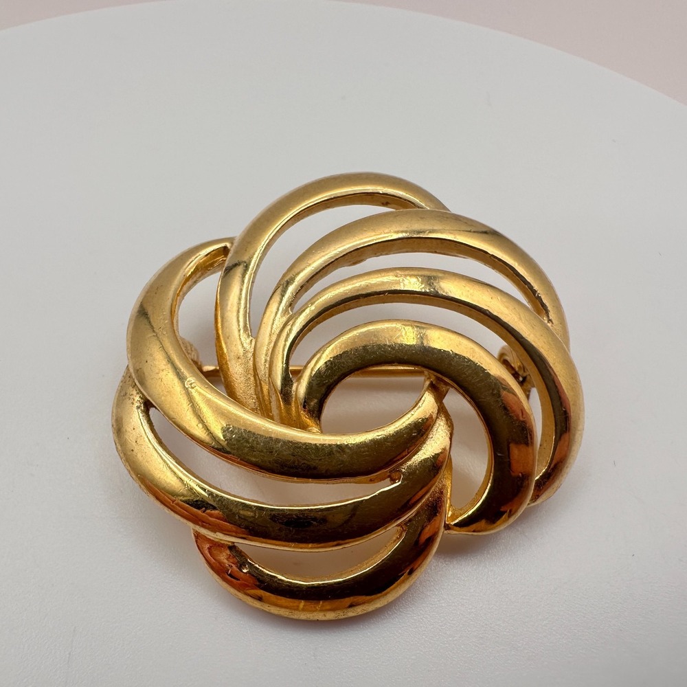 Vintage 80s Napier Gold Tone Abstract Swirl Motif Statement Brooch Pin Jewelry